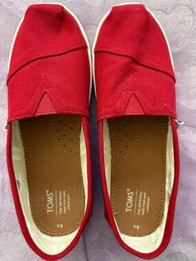 Red TOMS Shoes in Size Y6